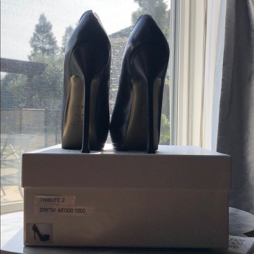 Yves Saint Laurent
